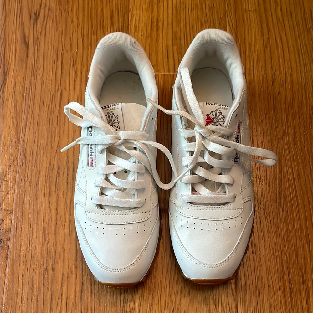 Reebok White Men’s‎ Sneakers, size 5.5